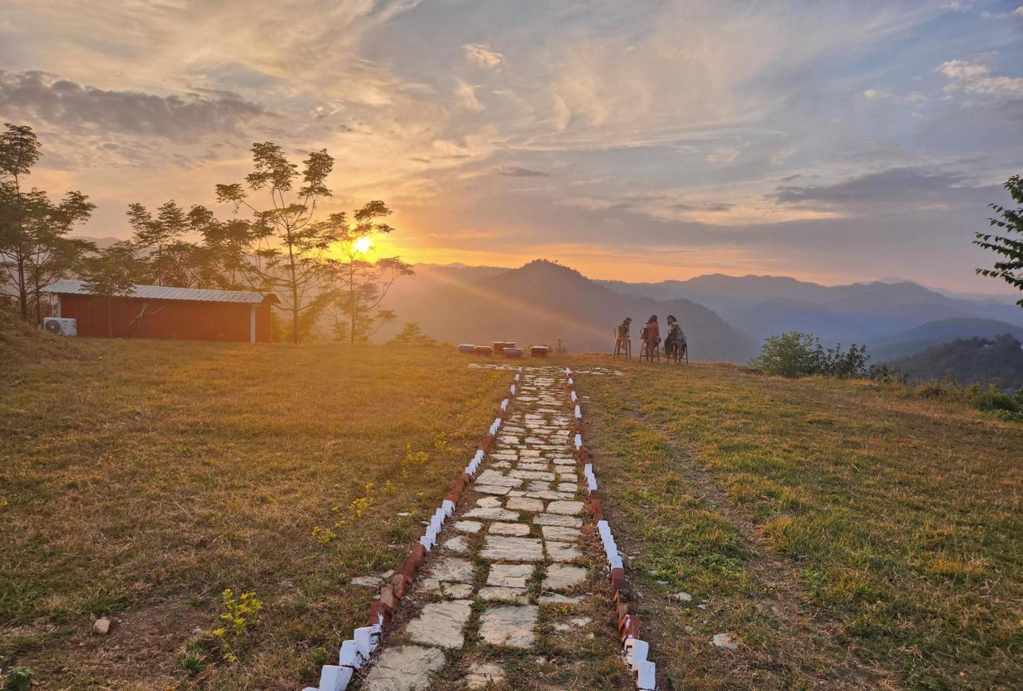 Lahermitage Resort Лансдаун Экстерьер фото